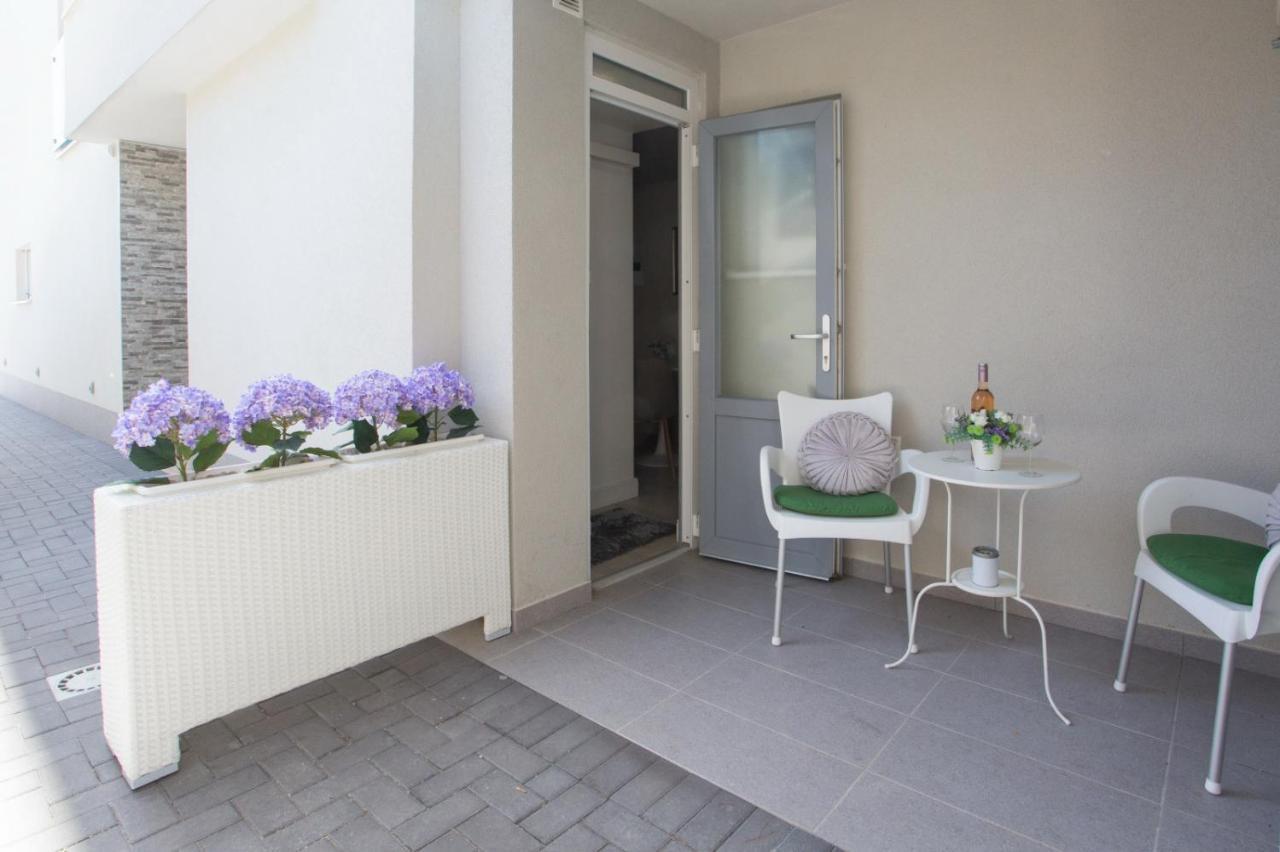 Studio Ruza Makarska Exteriör bild